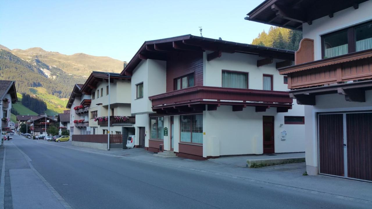 Apart Family Schweng Tux Exterior foto